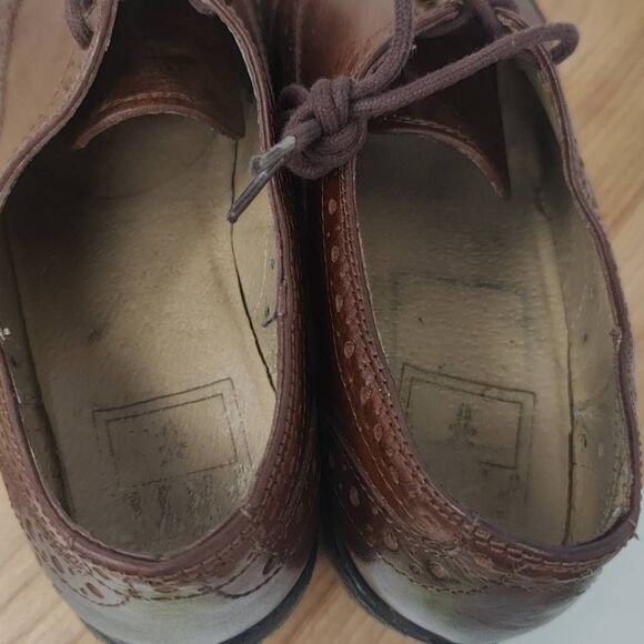 Frye Maggie Perf Oxford Wingtip Heeled Booties- Womens- Size 7-Brown-Leather - Picture 7 of 12